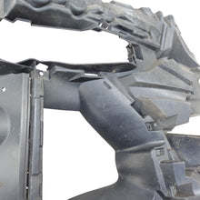 Load image into Gallery viewer, BMW X7 M Sport front bumper grill set G07 2019-2021 51118074260 51118074259
