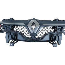 Load image into Gallery viewer, Renault Clio front bumper 2020-2022 Hatchback Genuine Used 620228351R
