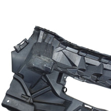 Load image into Gallery viewer, BMW X7 M Sport front bumper grill set G07 2019-2021 51118074260 51118074259
