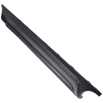 Maserati Ghibli rear bumper centre trim saloon 2013-2017 Genuine pn 670010777